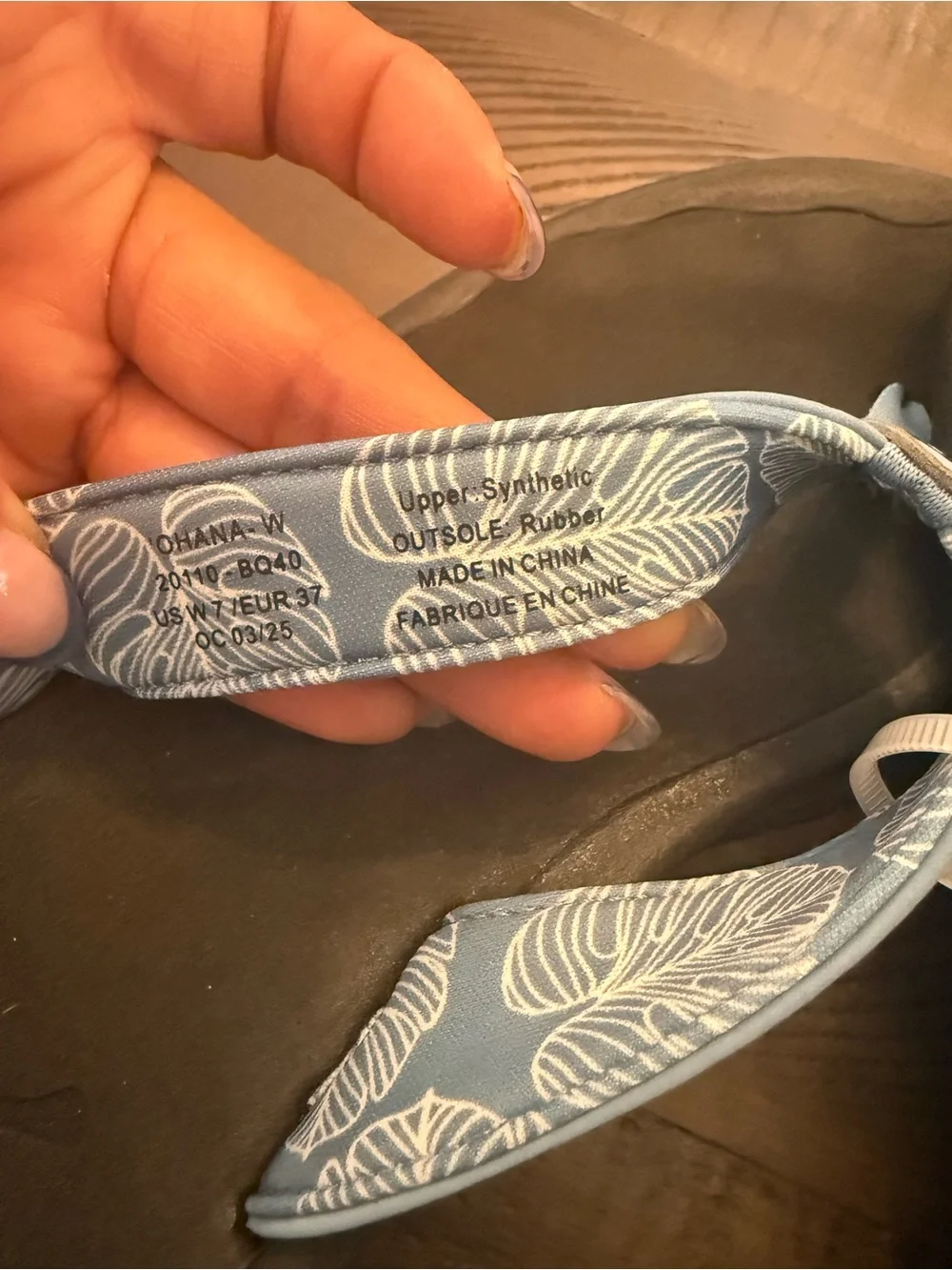 OluKai ohana Women's Light Blue and Black Flip Flop Sandals